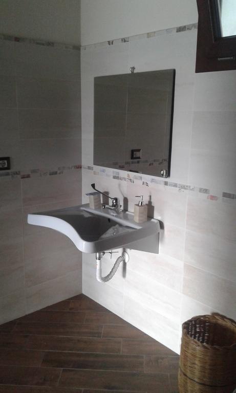 Agriturismo Locoe Oliena Zewnętrze zdjęcie